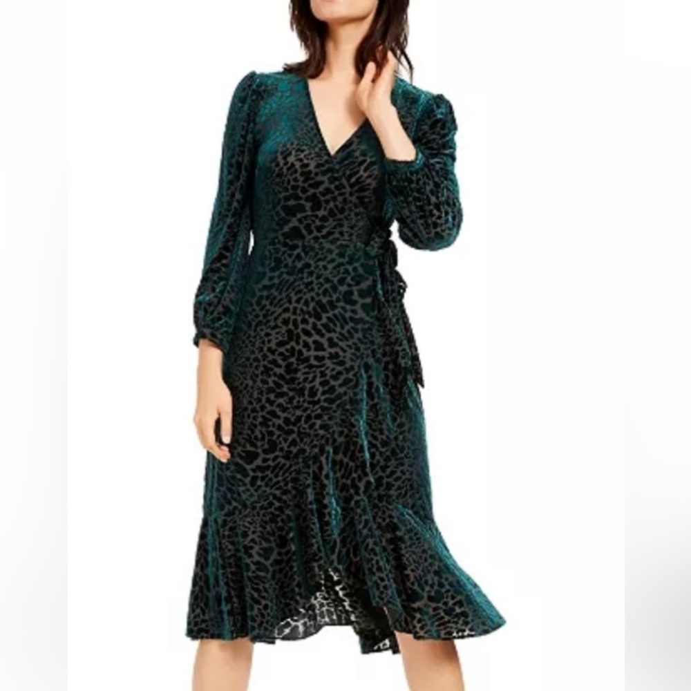 Calvin Klein size 4 velvet burnout Green Animal Print Long Sleeve Dress - Picture 12 of 12